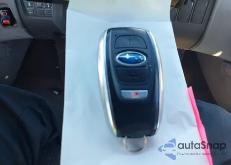 2024 Subaru Crosstrek Limited z USA, uszkodzony, nr VIN 4S4GUHM69R3709808